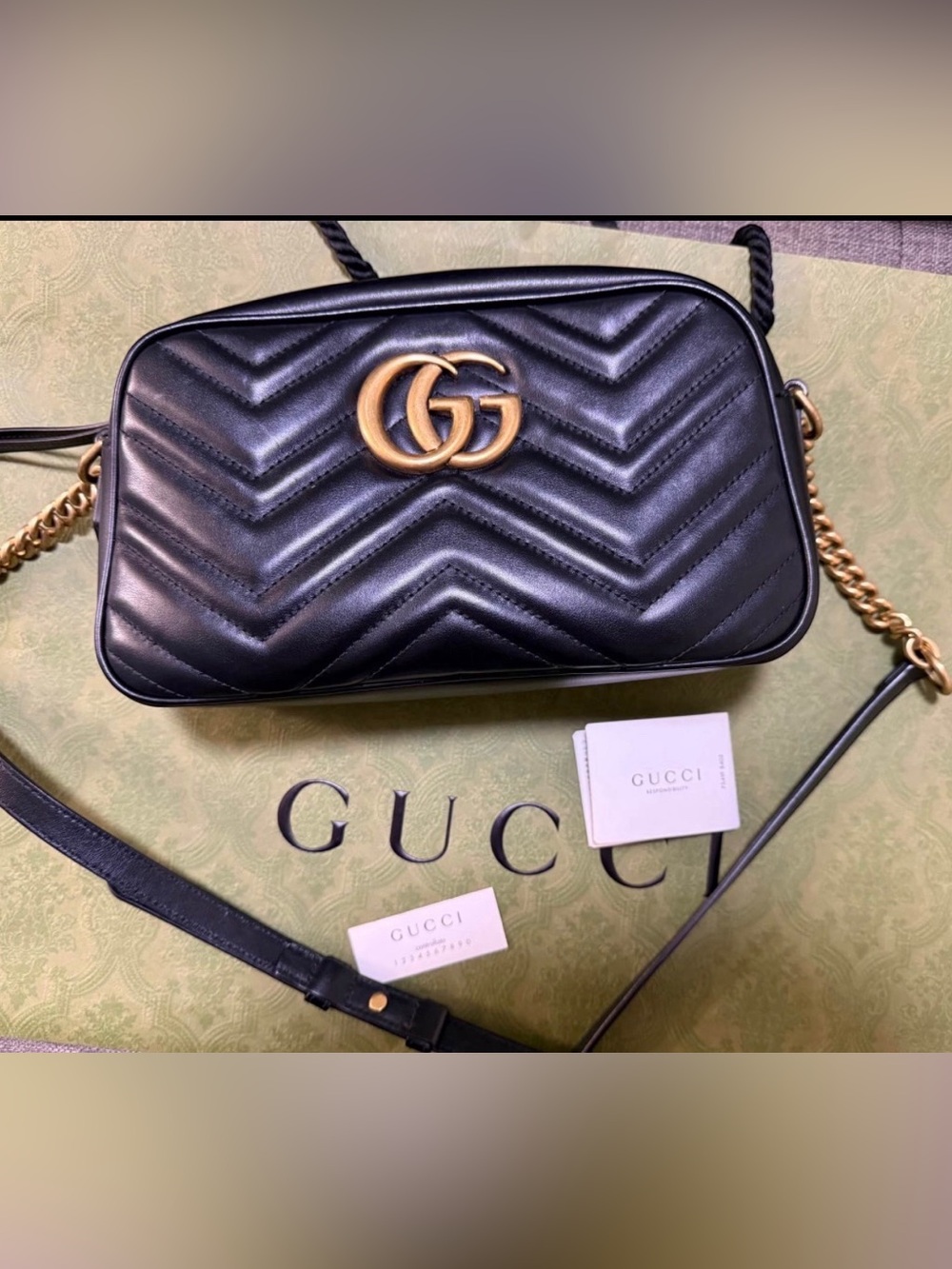 🆕 in 📦 Gucci Black Marmont GG Camera Crossbody Bag
